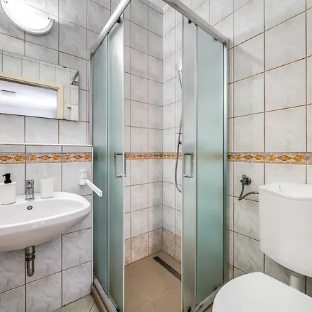 Helka Apartmanhaz Apartment *