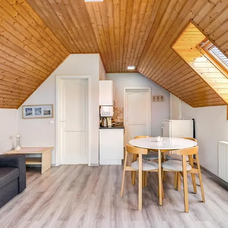 Апартаменты Helka Apartmanhaz Балатонлелле