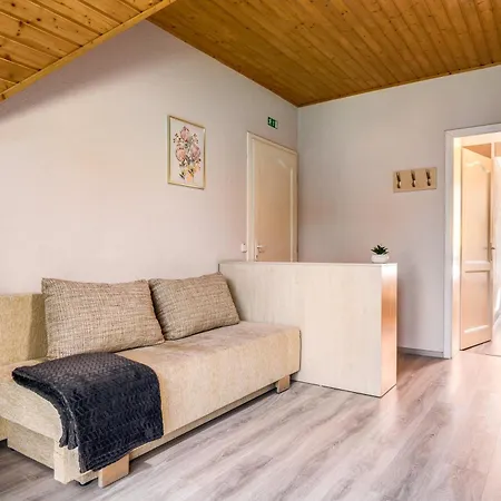 Апартаменты Helka Apartmanhaz *