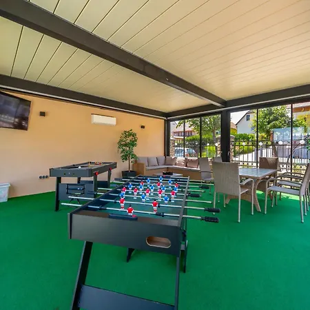 Helka Apartmanhaz شقة