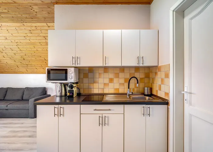 דירה Helka Apartmanhaz