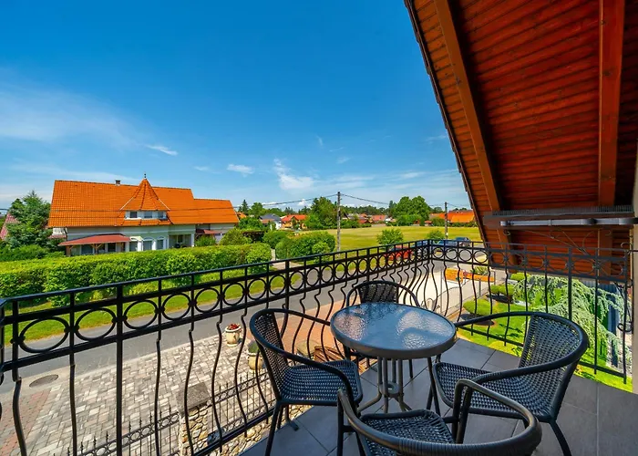 דירה Helka Apartmanhaz *