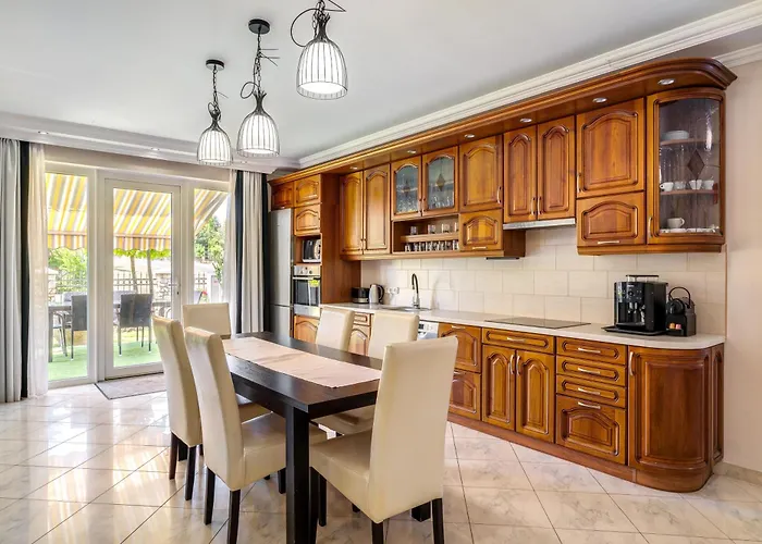 דירה Helka Apartmanhaz